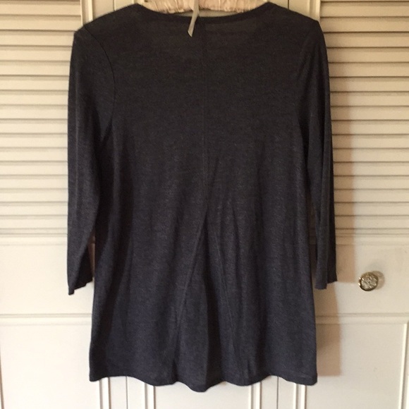 NWOT Lucky Top - Picture 4 of 5